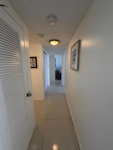 3725 S Ocean Drive 1517, Hollywood, FL 33019