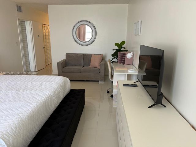 3725 S Ocean Drive 1517, Hollywood, FL 33019