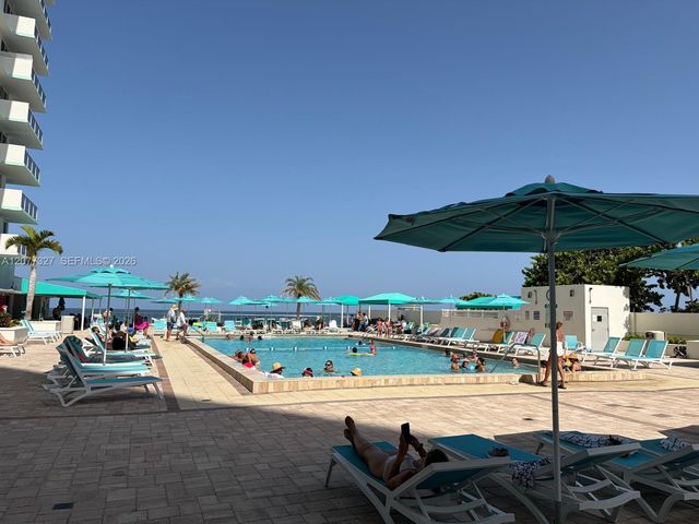 3725 S Ocean Drive 1517, Hollywood, FL 33019
