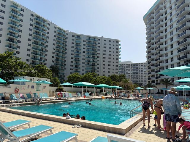 3725 S Ocean Drive 1517, Hollywood, FL 33019
