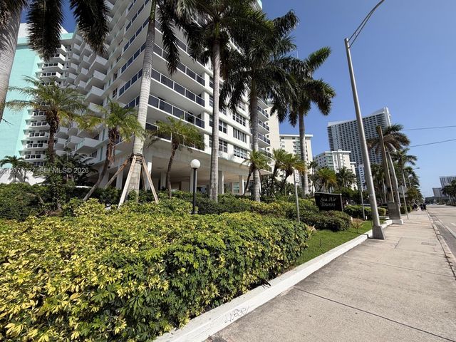 3725 S Ocean Drive 1517, Hollywood, FL 33019