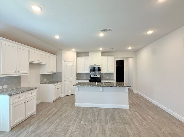 2305 Caroline Street, Anna, TX 75409