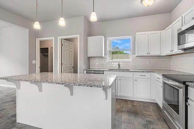 5122 Parkview Lane, South Haven, MI 49090