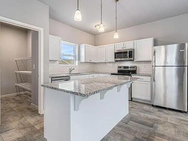 5122 Parkview Lane, South Haven, MI 49090