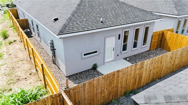 916 Glory Street 3, Alamo, TX 78516