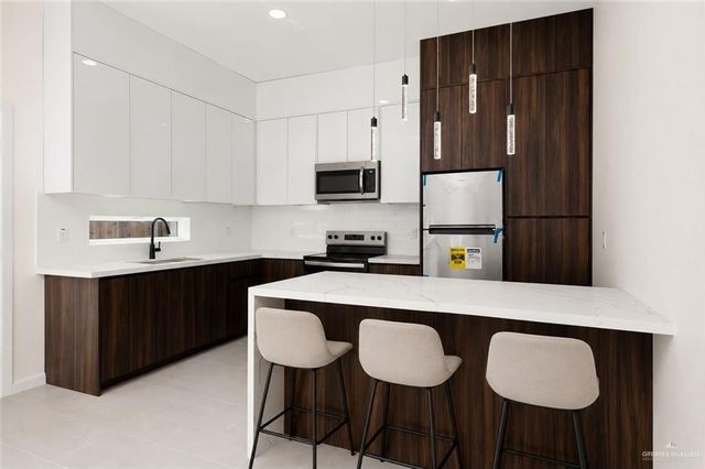 916 Glory Street 3, Alamo, TX 78516