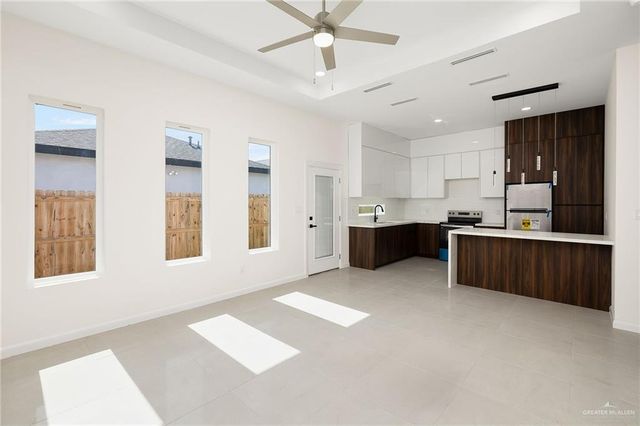 916 Glory Street 3, Alamo, TX 78516