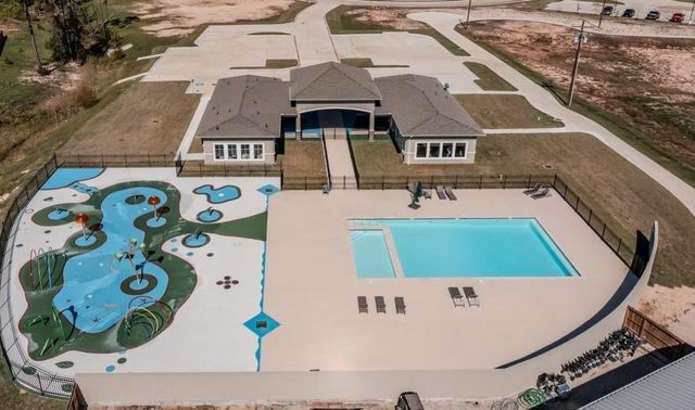 10350 Woodhill Spa Lane, Cleveland, TX 77327