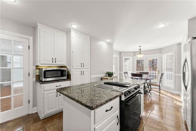 3523 Lighthouse Lane, Gainesville, GA 30504