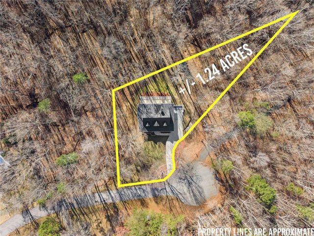 3523 Lighthouse Lane, Gainesville, GA 30504