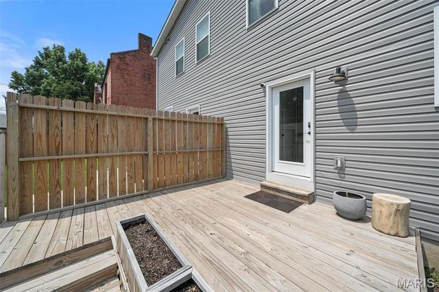 1406 Menard Street, St Louis, MO 63104