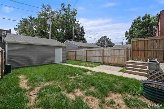 1406 Menard Street, St Louis, MO 63104