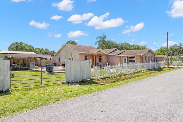 2442 SHIRAH ROAD, Auburndale, FL 33823