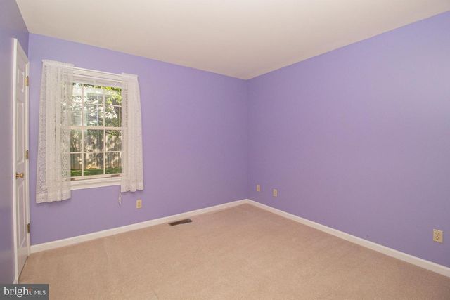 7 SOUTHFIELD RD, Lebanon, PA 17042