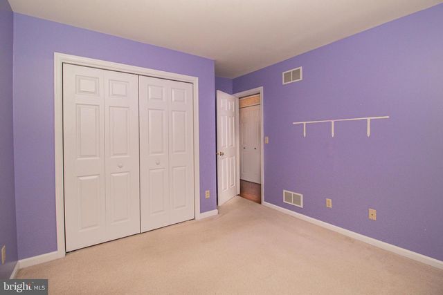 7 SOUTHFIELD RD, Lebanon, PA 17042
