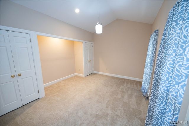 2043 HAZEL HEDGE Lane, Montgomery, AL 36106