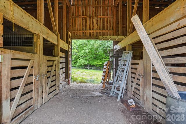 250 Henderson Road, Bessemer City, NC 28016