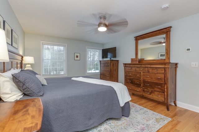 104 Olde Bridge Lane, Epping, NH 03042