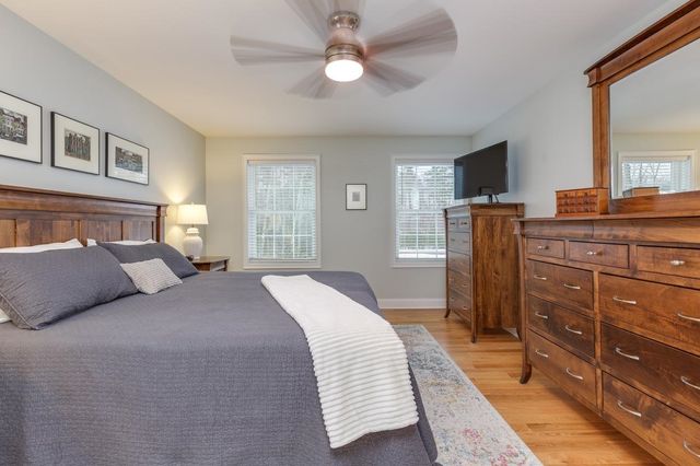 104 Olde Bridge Lane, Epping, NH 03042