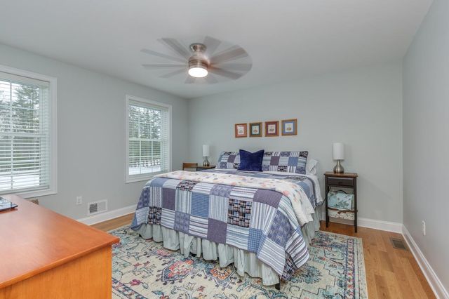 104 Olde Bridge Lane, Epping, NH 03042