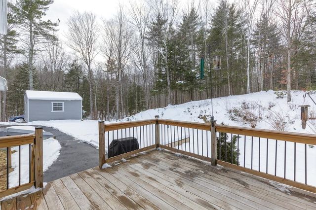 104 Olde Bridge Lane, Epping, NH 03042