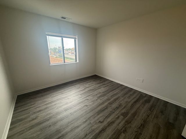 2310 N Harlem Avenue 406, Elmwood Park, IL 60707
