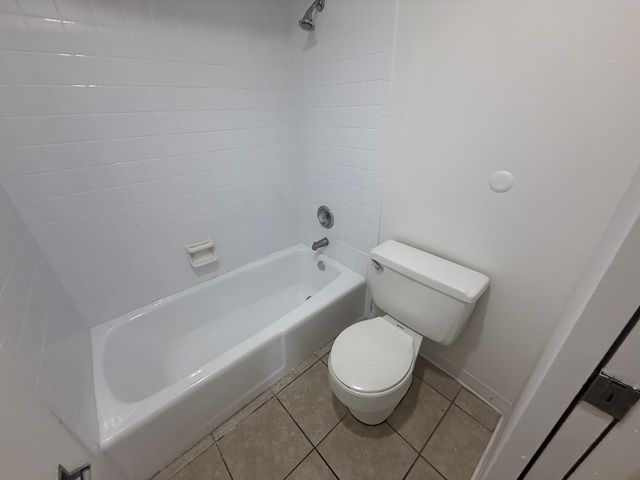 2310 N Harlem Avenue 406, Elmwood Park, IL 60707