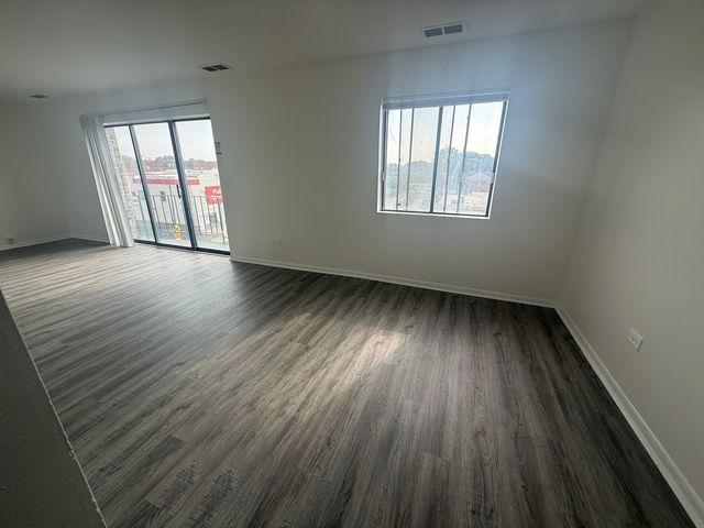 2310 N Harlem Avenue 406, Elmwood Park, IL 60707