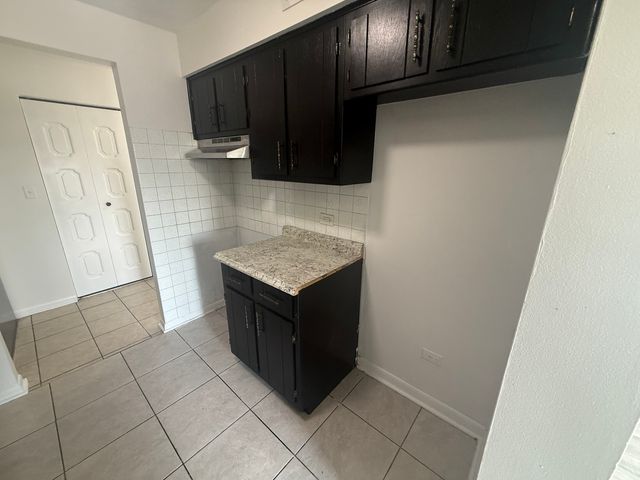 2310 N Harlem Avenue 406, Elmwood Park, IL 60707
