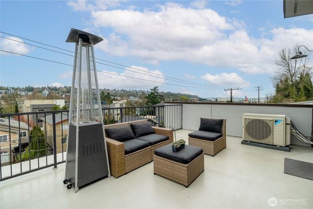 4140 Delridge Way SW, Seattle, WA 98106