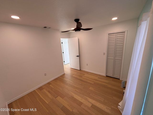 1038 Lynbrook Street NW, Palm Bay, FL 32907