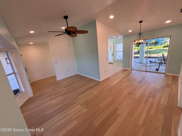 1038 Lynbrook Street NW, Palm Bay, FL 32907