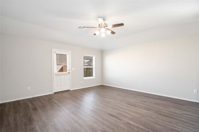 4226 Stuebner Hill Drive, Houston, TX 77068