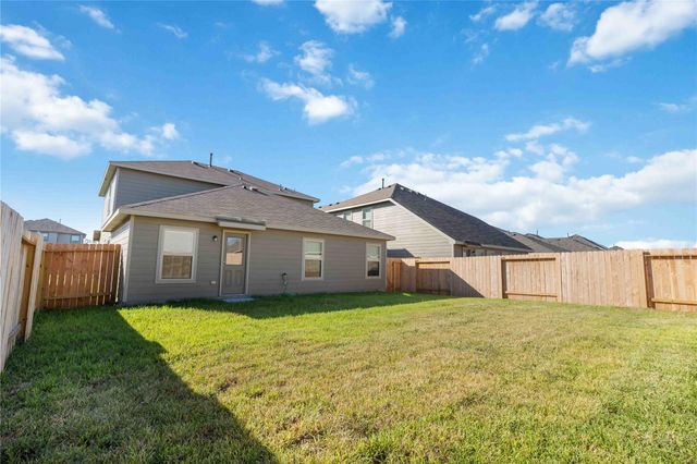 4226 Stuebner Hill Drive, Houston, TX 77068