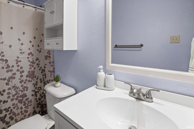 4674 Peebleshire Lane, Lafayette, IN 47909
