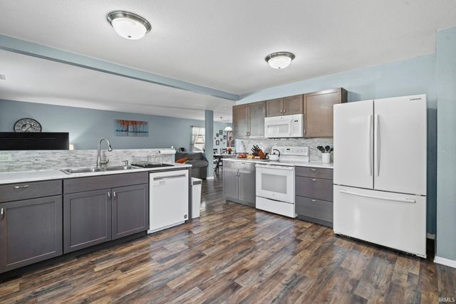 4674 Peebleshire Lane, Lafayette, IN 47909