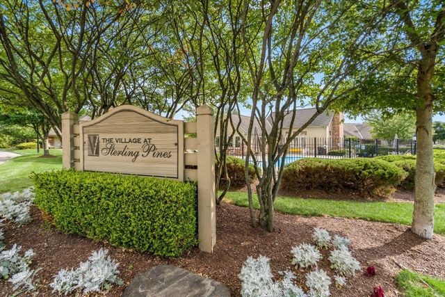 597 Piney Glen Drive, Columbus, OH 43230