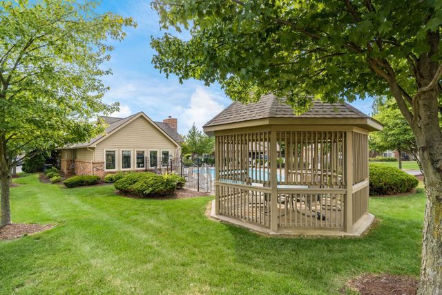 597 Piney Glen Drive, Columbus, OH 43230