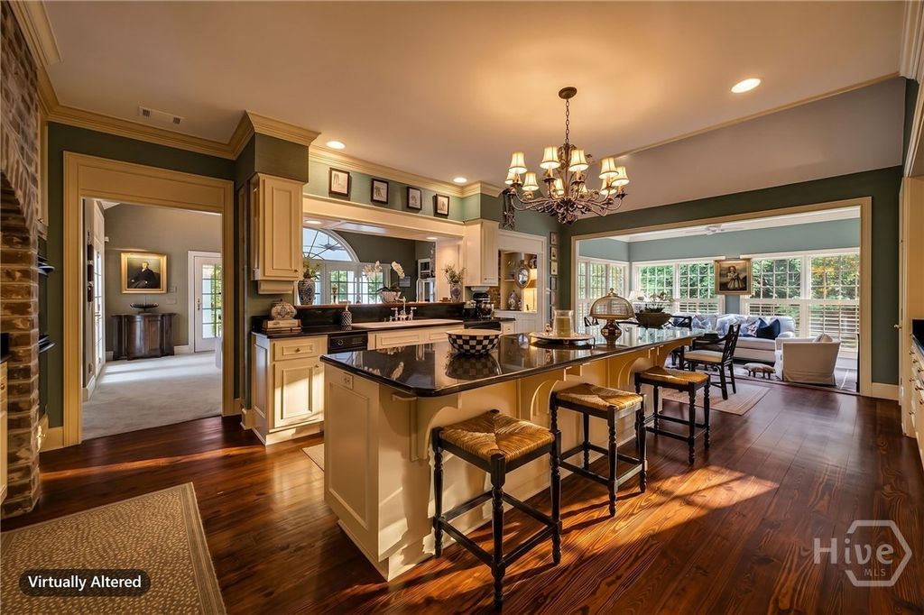 Image 12 of property listing at 19 Cotton Crossing, Savannah, GA 31411