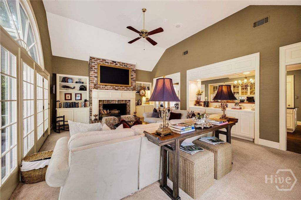 Image 24 of property listing at 19 Cotton Crossing, Savannah, GA 31411