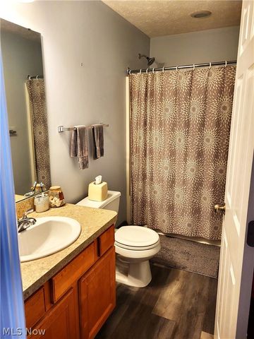 6210 Dogwood Lane, North Ridgeville, OH 44039