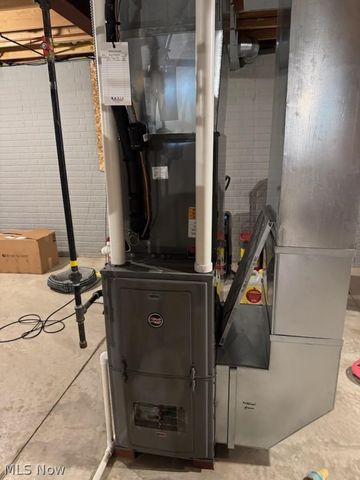 6210 Dogwood Lane, North Ridgeville, OH 44039