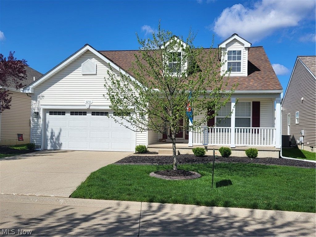 6210 Dogwood Lane, North Ridgeville, OH 44039