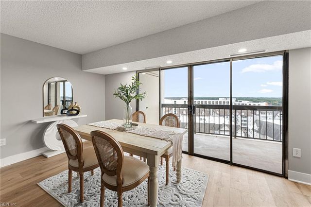 2830 Shore Dr Apt 1200, Virginia Beach, VA 23451