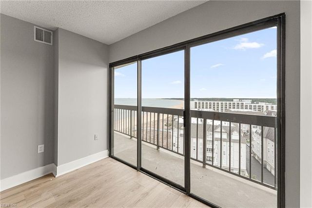 2830 Shore Dr Apt 1200, Virginia Beach, VA 23451