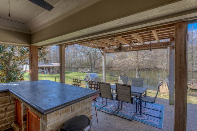 301 Jacobs Pointe, Benton, LA 71006