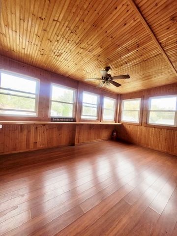 25640 W Glade Drive, Lake Villa, IL 60046