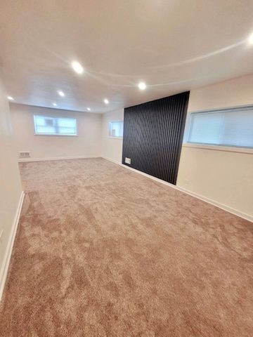 25640 W Glade Drive, Lake Villa, IL 60046