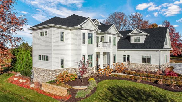 917 Perthshire Lane, Dyer, IN 46311