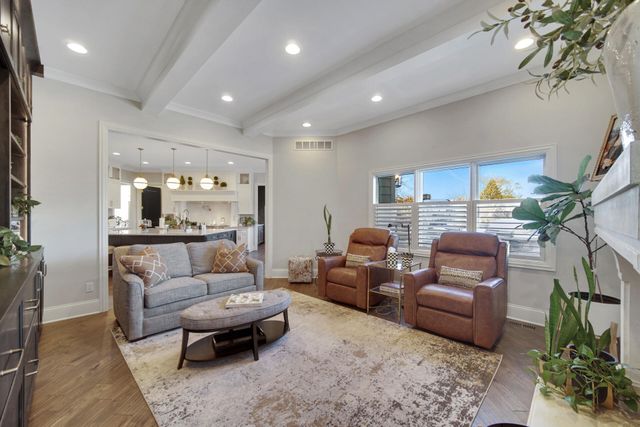 917 Perthshire Lane, Dyer, IN 46311